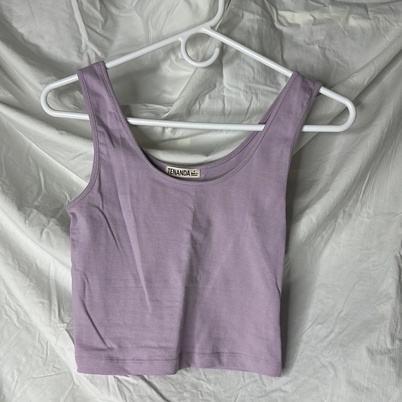 Basic Tank Top - Picture 1 of 2